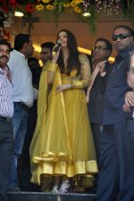 Aishwarya Rai Bachchan inaugurates Kalyan jewellers in Thane, Mumbai on 24th March 2013 (12).JPG